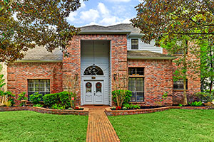 2906 Deer Creek Dr, Sugar Land, TX